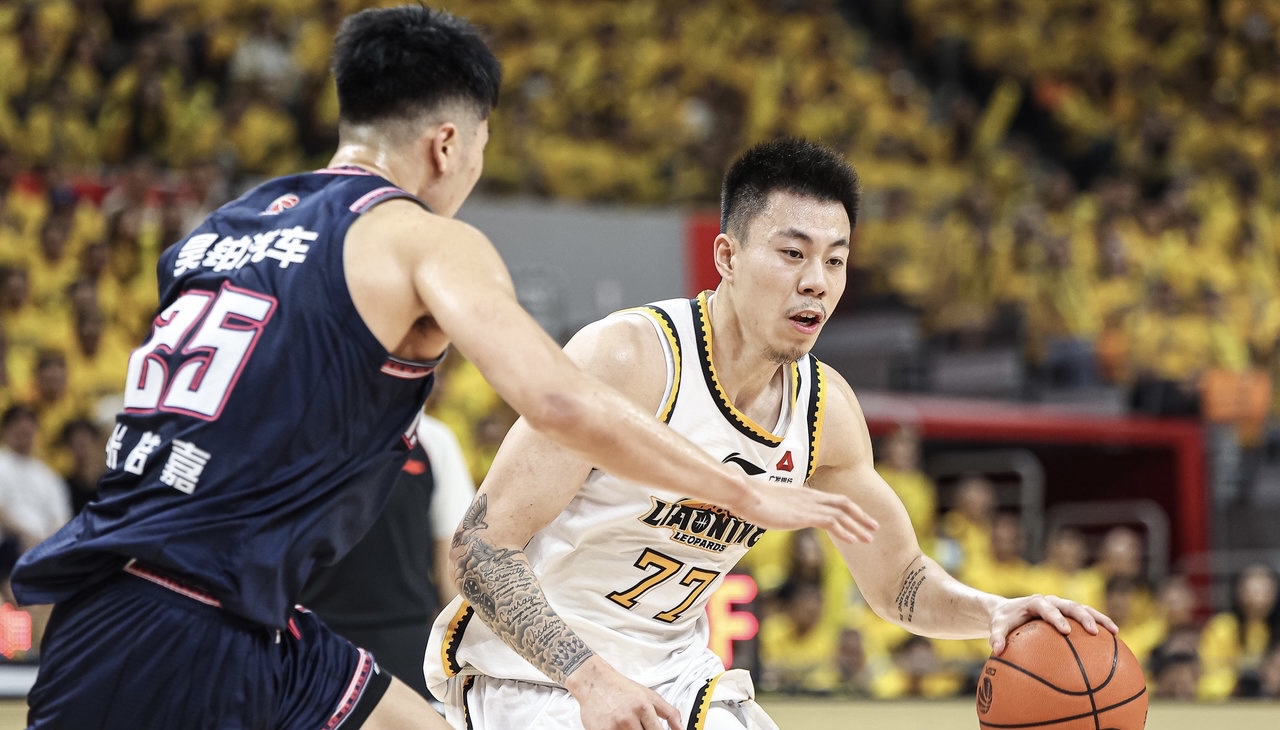 九游VIP-深圳队绝杀尼克斯，张镇麟关键制胜